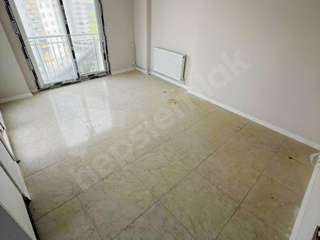ÇARKIPAREDE CADDE ÜZERİ MUHTEŞEM KONUM SATILIK 3+1 SIFIR DAİRE