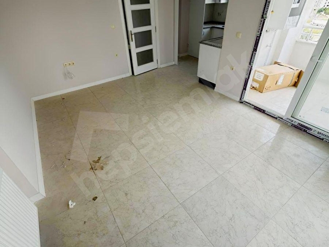 ÇARKIPAREDE CADDE ÜZERİ MUHTEŞEM KONUM SATILIK 3+1 SIFIR DAİRE - Görsel 4
