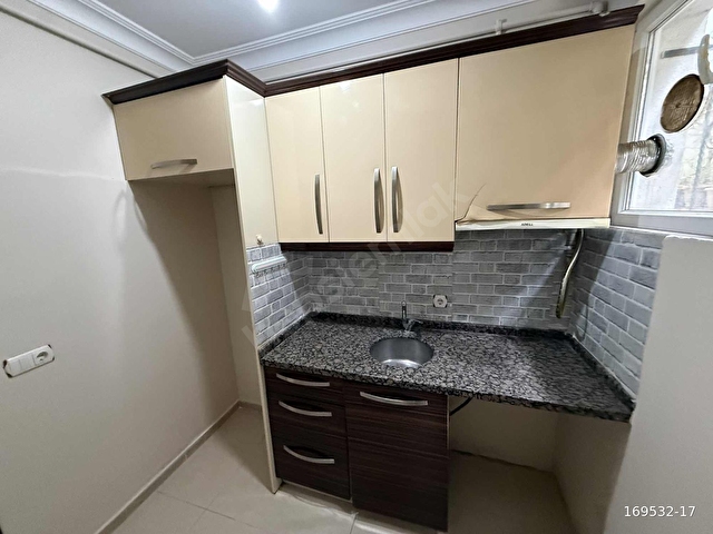 KÜÇÜKÇEKMECE YENİMAHALLEDE SATILIK ASANSÖRLÜ 2+1 DAİRE - Görsel 16