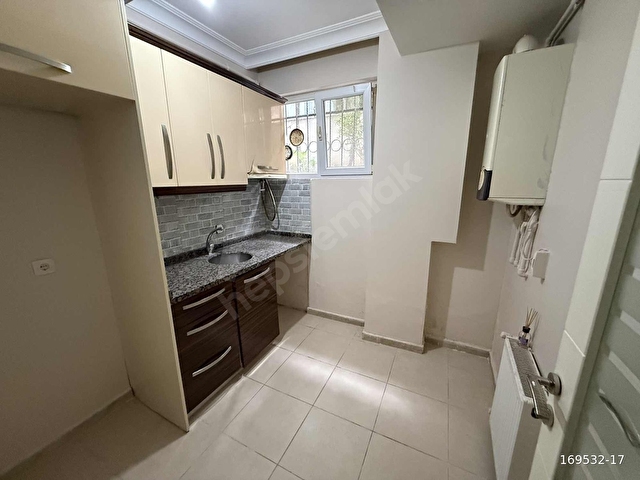 KÜÇÜKÇEKMECE YENİMAHALLEDE SATILIK ASANSÖRLÜ 2+1 DAİRE - Görsel 14