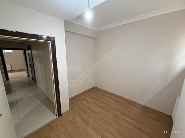 KÜÇÜKÇEKMECE YENİMAHALLEDE SATILIK ASANSÖRLÜ 2+1 DAİRE - Görsel 11