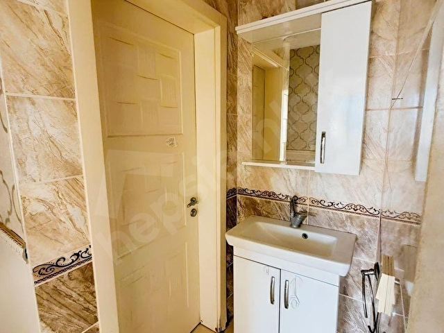 ZİRVE EMLAKTAN KİRALIK FUL EŞYALI DAİRE. SARAYKENT - Görsel 6