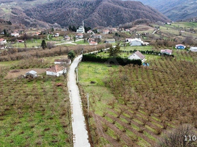 Düzce Kaynaşlı Çamoluk Köyünde Satılık Villalık arsa