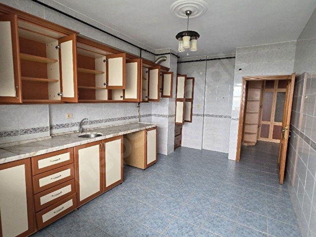 TAŞÇIOĞLU EMLAK || İSLAMPAŞA MAH. ANAYOL ÜZERİ 4+1 200m2 KİRALIK - Görsel 10