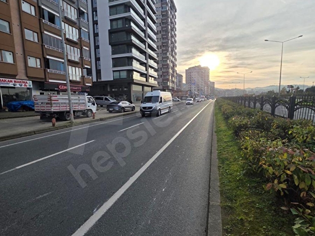 TAŞÇIOĞLU EMLAK || İSLAMPAŞA MAH. ANAYOL ÜZERİ 4+1 200m2 KİRALIK - Görsel 3