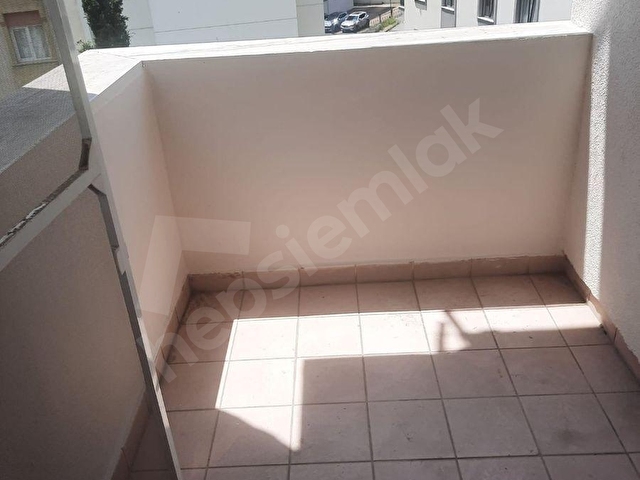 KARTAL KARLIKTEPE  MAHALLESİNDE TANRIVERDİ GAYRİMENKULDEN 3+1 KİRALIK DAİRE - Görsel 14
