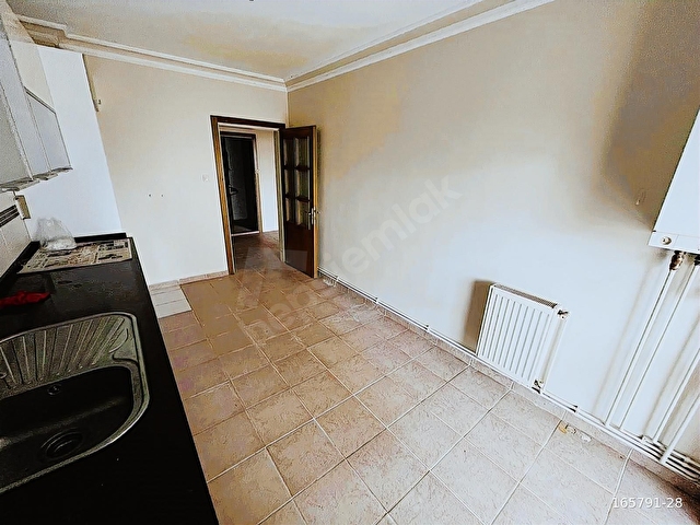 ERYAMANDA SİTE İÇERİSİNDE ASANSÖRLÜ ÖNÜ AÇIK 3+1 SATILIK DAİRE - Görsel 10