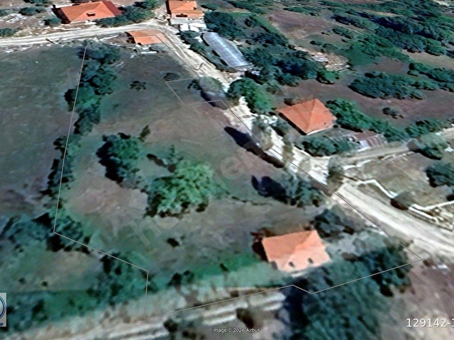 SAHİBİNDEN; MÜSTAKİL TAPULU TAPUDA 2 EV KAYITLI DÜZ ZEMİN 3.026M2. ARSA