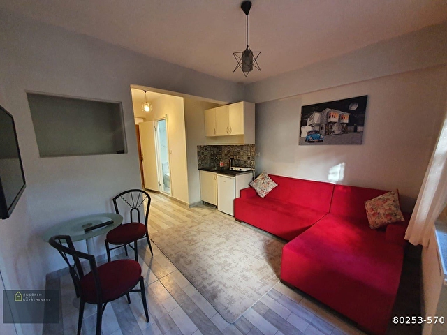 Kadikoy Merkez Luks Sifir Esyali Modern 1 1 Imsi Kiralik Daire 80253 570 Hurriyet Emlak