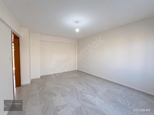 PUSULADAN FIRSAT! ÇEŞMEDE SATILIK 2+1 DAİRE - Görsel 21