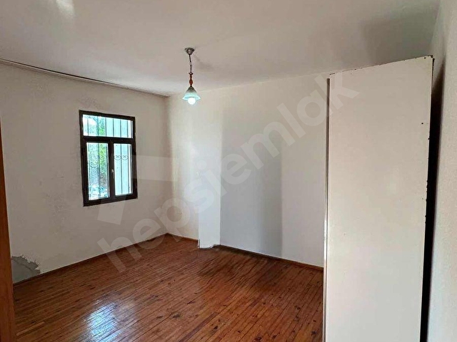 PUSULADAN FIRSAT! ÇEŞMEDE SATILIK 2+1 DAİRE - Görsel 11