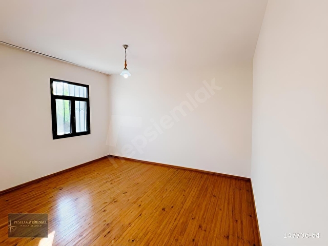 PUSULADAN FIRSAT! ÇEŞMEDE SATILIK 2+1 DAİRE - Görsel 6