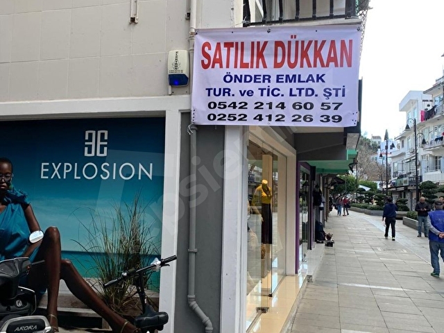 Marmaris Çarşıda Önder Emlaktan Satılık 85 m2 Dükkan