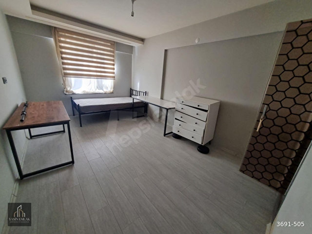 BULVARA YAKIN ÇİFT BANYO GENİŞ CAM BALKONLU KİRALIK 2+1 DAİRE - Görsel 19