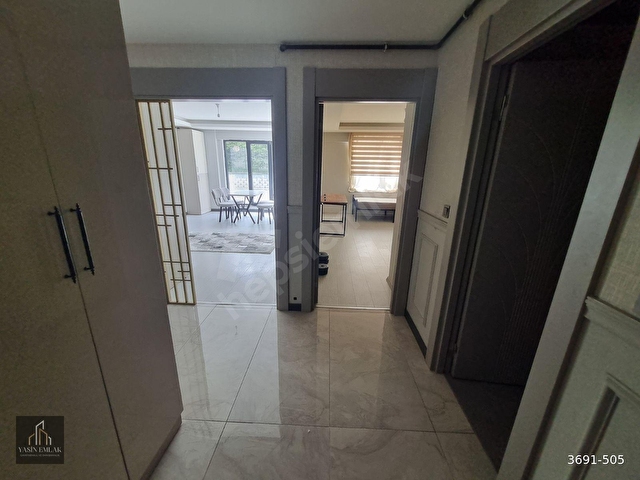 BULVARA YAKIN ÇİFT BANYO GENİŞ CAM BALKONLU KİRALIK 2+1 DAİRE - Görsel 17