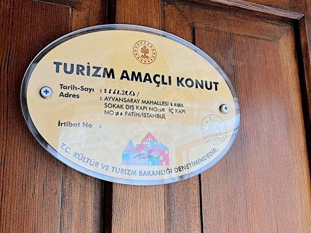 BALATTA MUHTEŞEM KONUMDA AIRBNB İZİNLİ AHŞAP OSMANLI EVİ - Görsel 2