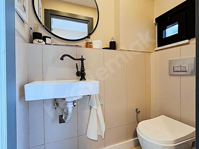 BALATTA MUHTEŞEM KONUMDA AIRBNB İZİNLİ AHŞAP OSMANLI EVİ - Görsel 11