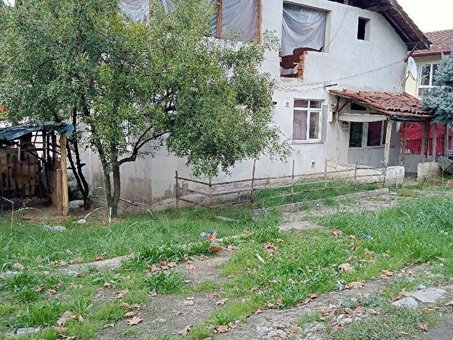 İHSANİYE MERKEZ MAH. 3+1 135 M2 KULLANIM ALANLI BAHÇELİ MÜSTAKİL EV - Görsel 15