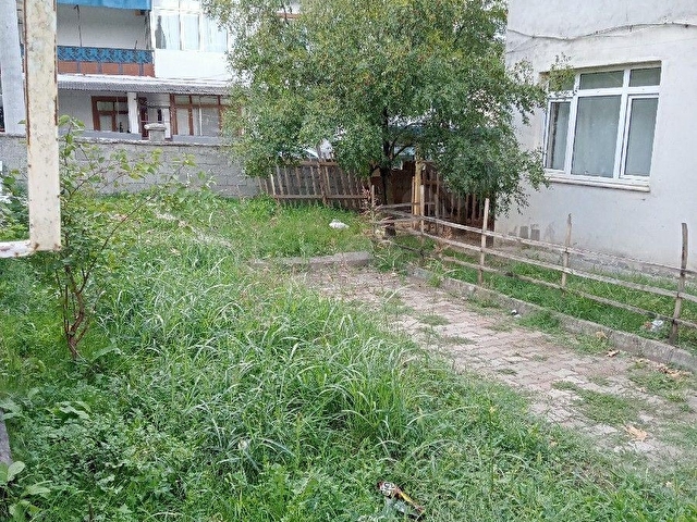 İHSANİYE MERKEZ MAH. 3+1 135 M2 KULLANIM ALANLI BAHÇELİ MÜSTAKİL EV - Görsel 17