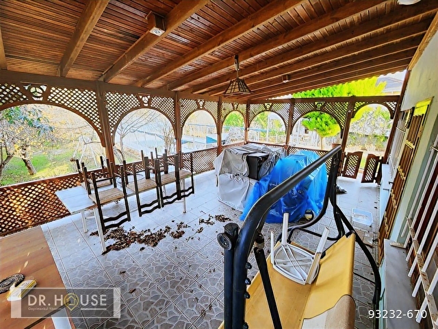 Dr.house dan Satılık 5+1 Villa 3800 m2 Arsa içinde - Görsel 22
