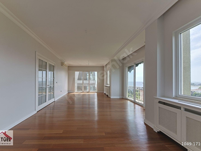 CADDEBOSTANSAHİLDE KAPANMAZ PARK VE DENİZ MANZARALI 165M2 3,5+1 - Görsel 13