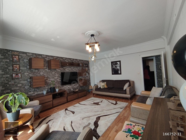 * HAYAL CİTY * MUHTEŞEM KONUMDA FIRSAT 2+1 DAİRE - Görsel 2
