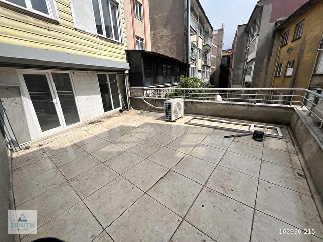 ZENİTH REAL ESTETEDEN MİLLİ KUVVETLER CAD.YANI KİRALIK OFİS - Görsel 8