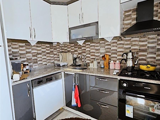AY EMLAKTAN ARMUTLU İSKELE YAKIN 2+1 DENİZ MANZARALI DAİRE - Görsel 12