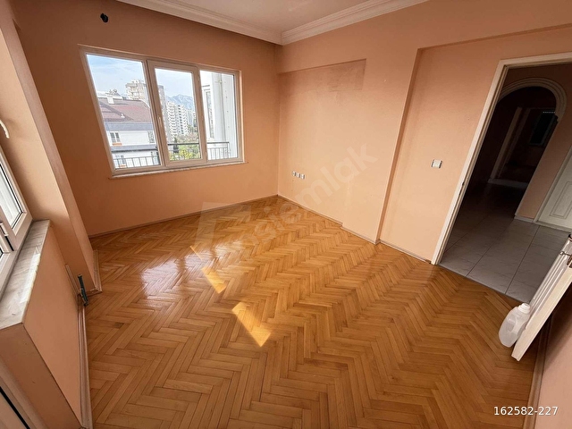 FENOMENDEN MEYDANKAVAĞI SİTE İÇİ 3+1 SATILIK DAİRE - Görsel 19