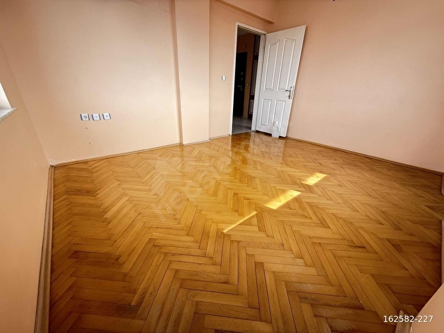 FENOMENDEN MEYDANKAVAĞI SİTE İÇİ 3+1 SATILIK DAİRE - Görsel 18