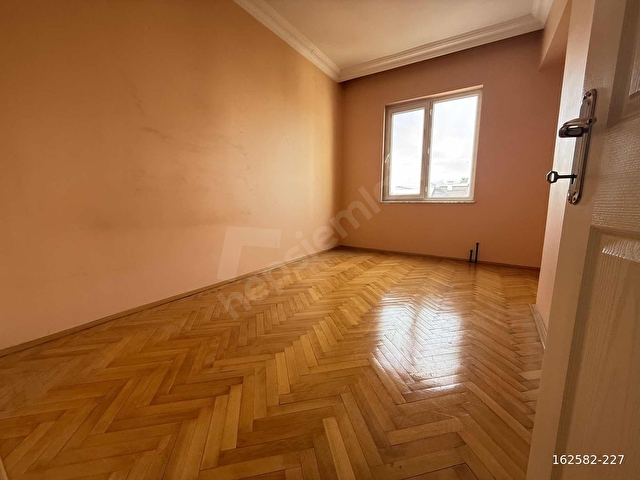 FENOMENDEN MEYDANKAVAĞI SİTE İÇİ 3+1 SATILIK DAİRE - Görsel 12