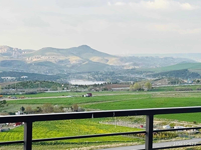 BÖLGEDE TEK DAİREYE ÖZEL GARAJLI YERDEN ISITMALI GİYİNME ODALI - Görsel 13