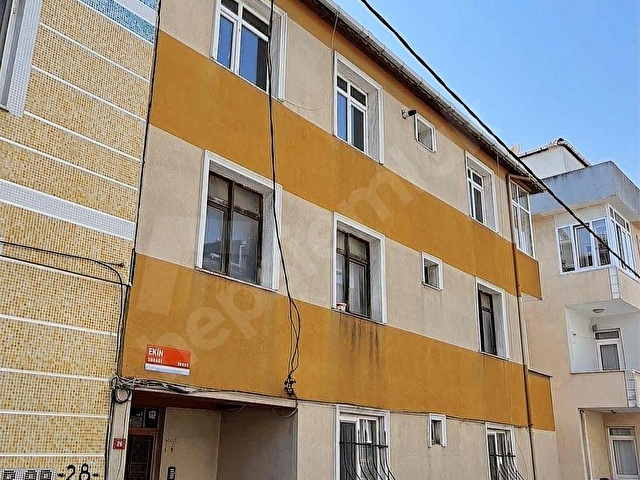 Evgör emlakdan cihangirde satılık bina
