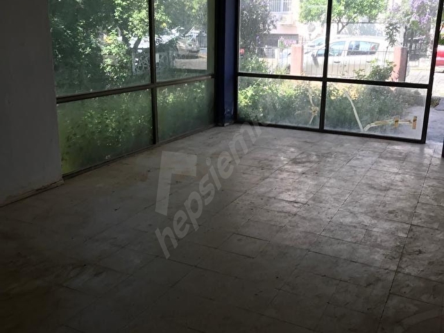 Karşıyaka Bahçelievler’de Köşe Dükkan 90M2 Naldöken Metro Sadece 3 Dakika Yürüme Mesafesinde - Görsel 3