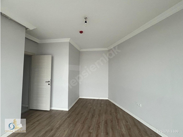 E5 METROBÜS YÜRÜMELİ YAŞAM SİTE İÇİ ŞEHİR MANZARALI 2+1 KİRALIK DAİRE - Görsel 8