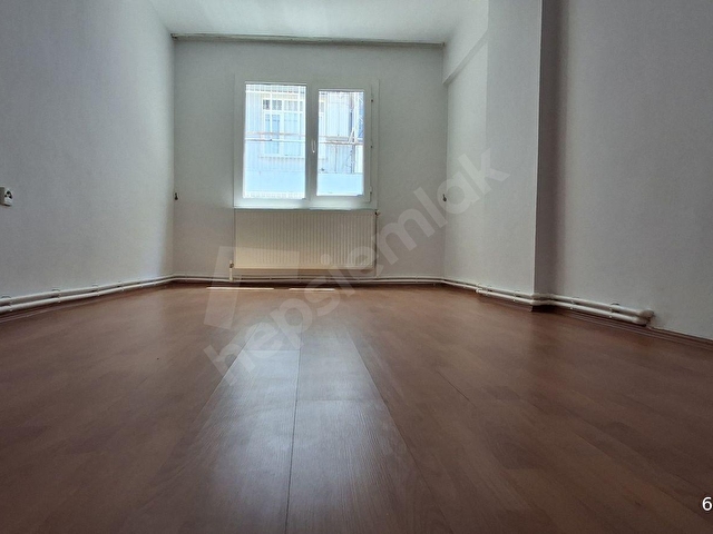 TARİHİ ASANSÖRDE DOĞALGAZLI AMERİKAN MUTFAK 3+1 KİRALIK DAİRE - Görsel 30