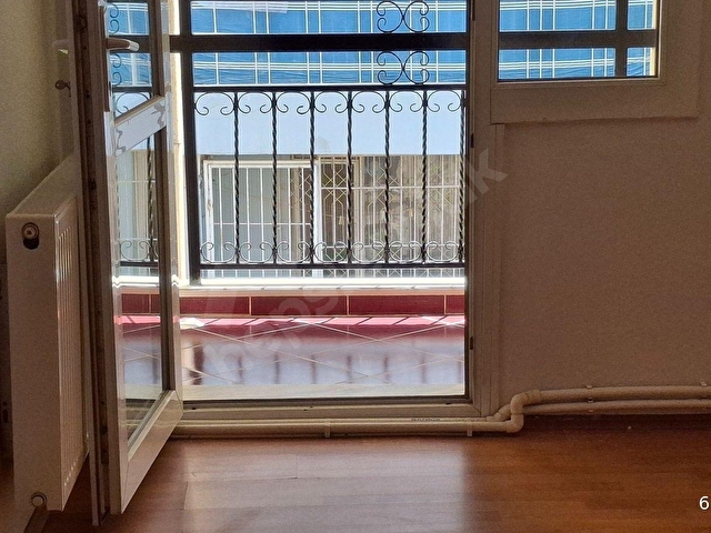 TARİHİ ASANSÖRDE DOĞALGAZLI AMERİKAN MUTFAK 3+1 KİRALIK DAİRE - Görsel 8