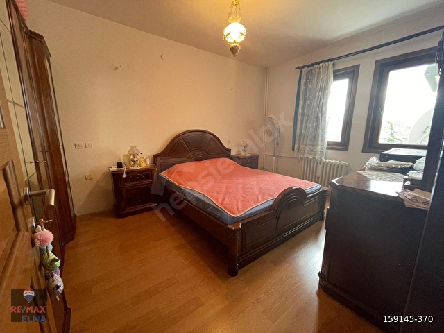 GAZİOSMANPAŞANIN EN GÜZEL SİTESİNDE ARA KAT 3+1 135 M² FIRSAT - Görsel 6