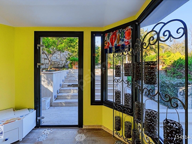 Urla İskelede satılık villa yelkenkaya sitesi - Görsel 4