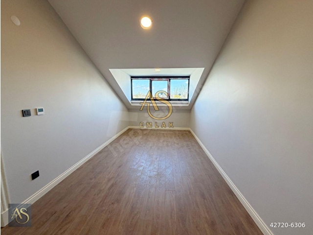 AS EMLAKTAN 4+2 ALTUNİZADE EVLERİNDE OTOPARKLI LÜX 230M2 DUBLEX - Görsel 27