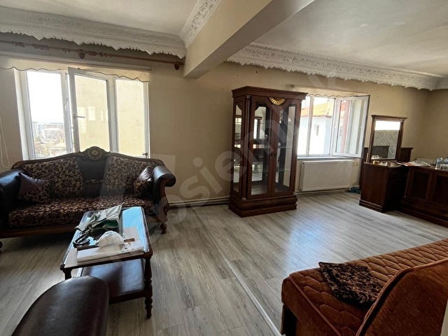 ŞATO LİFE GMDEN GEZ MERKEZDE ACİL SATILIK ARA KAT FIRSAT DAİRE - Görsel 3
