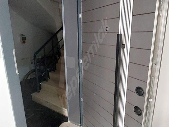 ATAMANDAN YENİMAHALLE METRO YAKINI KOT.1 DE ÖNÜ AÇIK 1+1 LÜKS YAPILI KİRALIK DAİRE - Görsel 7