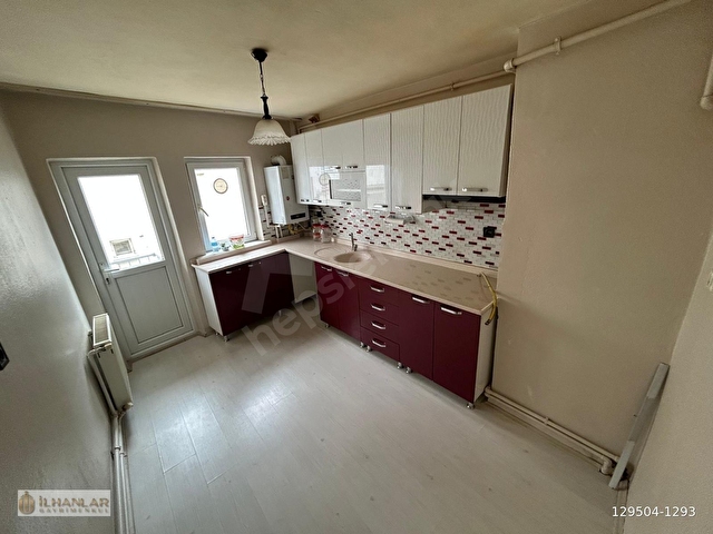 YENİMAHALLE ERGENEKON MAH. YAPILI TEMİZ ARA KATTA 3+1 KİRALIK - Görsel 2