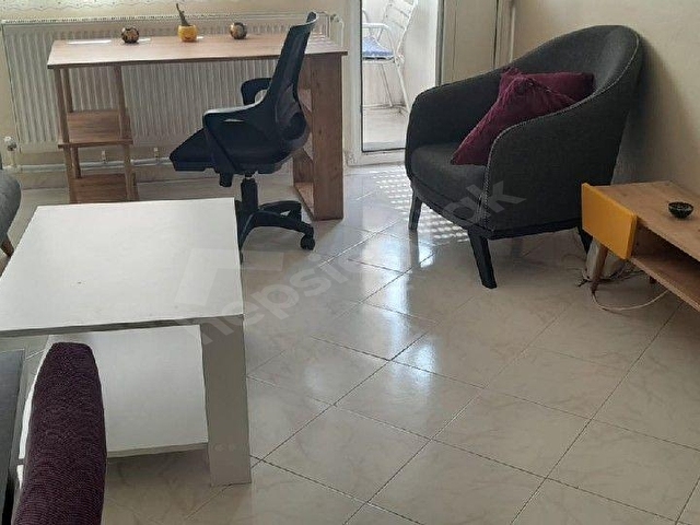 Tersane mah denize çok yakın mobilyalı çiftbalkonlu - Görsel 13