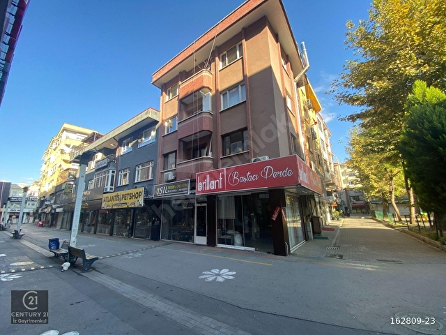 ADAPAZARI MERKEZDE 3 ODALI SATILIK OFİS - Görsel 16