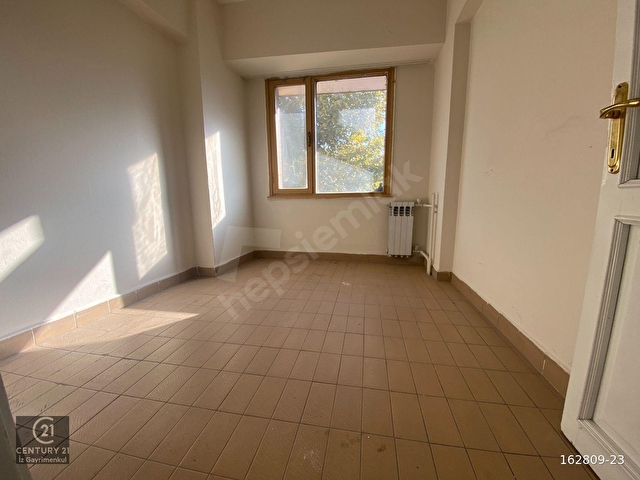 ADAPAZARI MERKEZDE 3 ODALI SATILIK OFİS - Görsel 12