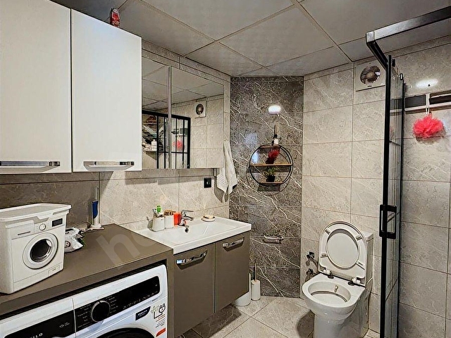 Cennetoğlu Mahallesinde Bahçeli Dev Gibi 2+1 150m2 net - Görsel 27
