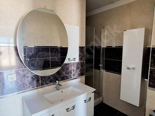 KOCAELİ DARICA BAĞLABAŞI MAHALLESİNDE SATILIK 4+1DUBLEX DAİRE - Görsel 9
