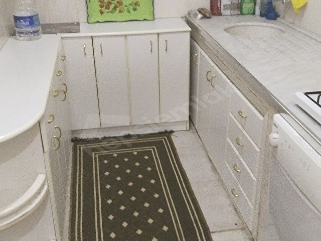 Karşıyaka donanmacı çarşı merkezde 2+1 3.kat full eşyalı doğalgazlı klimalı daire - Görsel 27