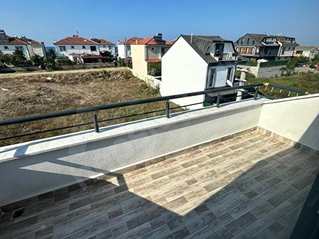 Karasu Kocaalinde Denize 90 metre,Satılık Triplex MÜSTAKİL VİLLA - Görsel 19